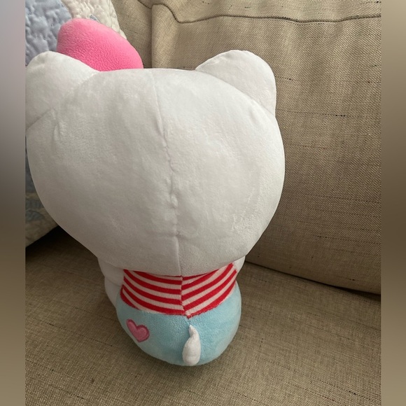 Hello Kitty Plush with Pink Bow and Strawberry - Picture 3 of 4